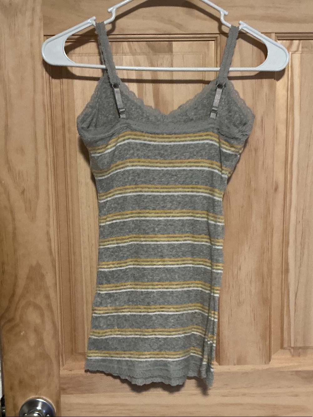 Aeropostale Gray and Yellow Striped Lace-Trim Tank Top with built in bra - Picture 3 of 4